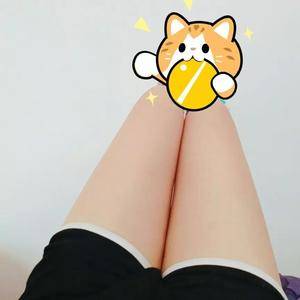大腿很粗，每次在街上看到穿着短裤腿又
